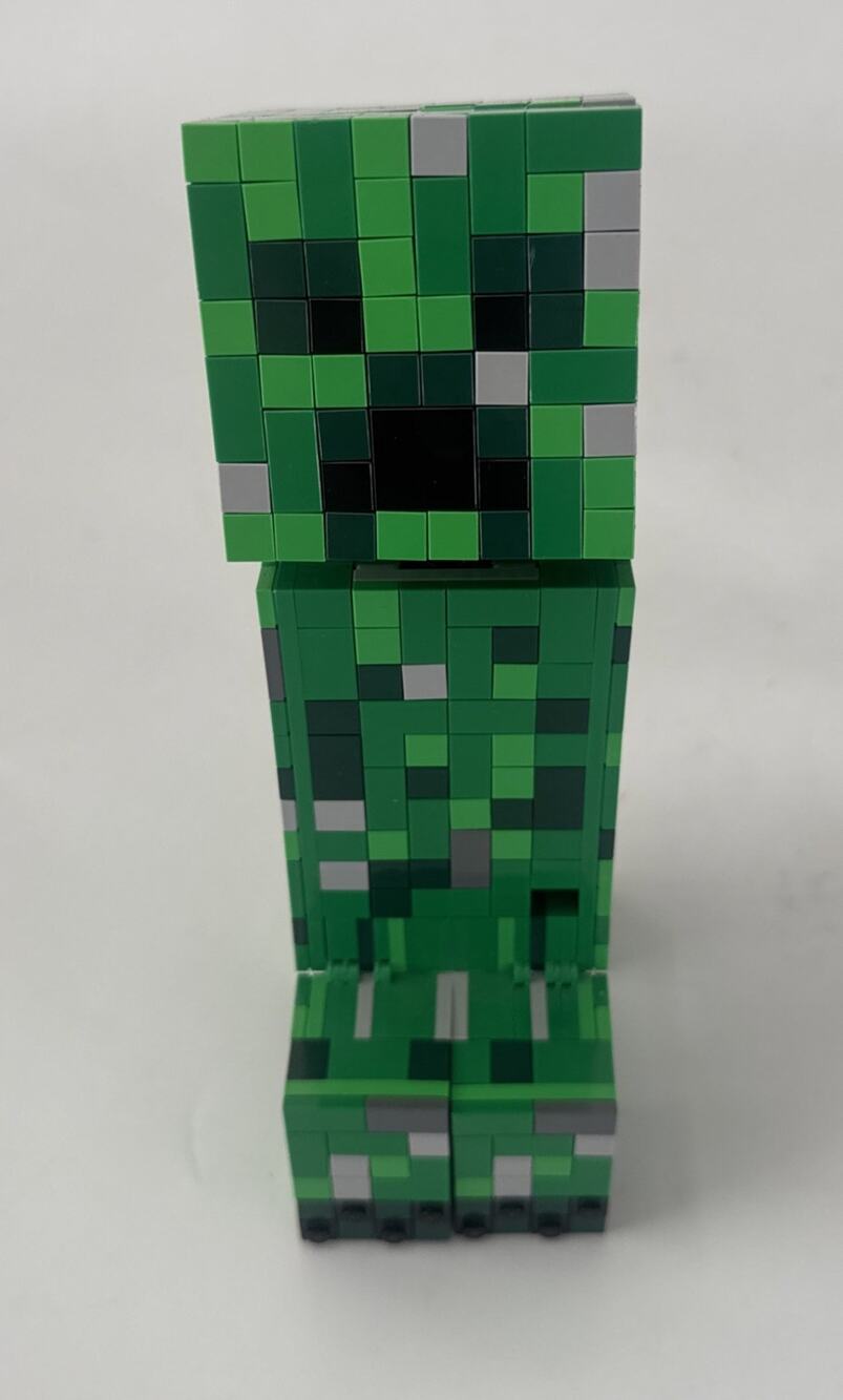 Lego Minecraft Set The Creeper Posable Building Toy - Picture 1 of 8